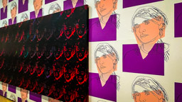 der  junge Andy Warhol  (* 6. Aug.  1928 in Pittsburgh, † 22. Febr.  1987 in New York) und Marilyn Monroe Porträts